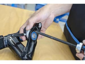 Alternative view of Unior Universal Bearing Press Set