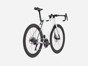 Alternative view of Trek Madone SL 6 Gen 8