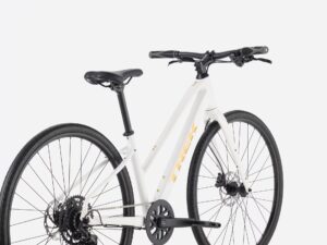 Alternative view of Trek FX 2 Midstep Gen 4